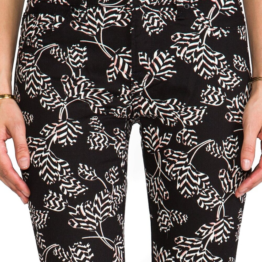 Marc by Marc Jacobs Stick Mid Rise Straight Leg
Black Multi Rae Rae - Picture 3 of 5